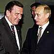 Putin und Schröder bei einem ihrer vielen Treffen (Foto: newsru.com)